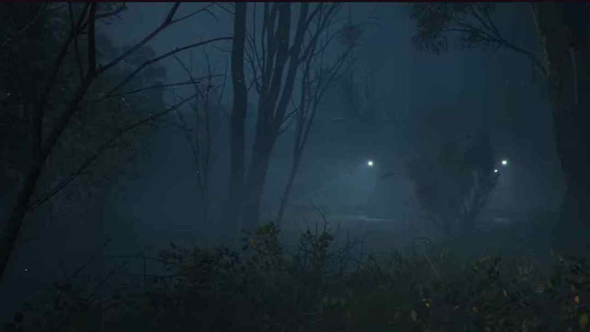ARC machine lights glowing through dense fog and trees during the ARC Raiders Hurricane map condition